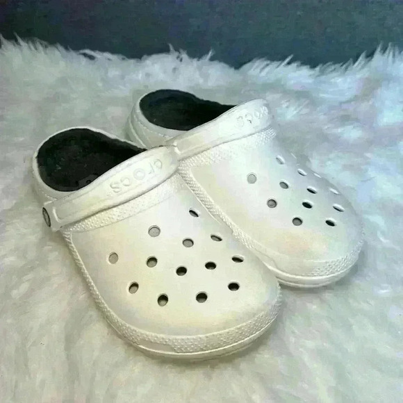 CROCS Classic Faux Fur Lined Men's Size 7 Women's 9 White Dual Comfort Clog - Picture 2 of 9